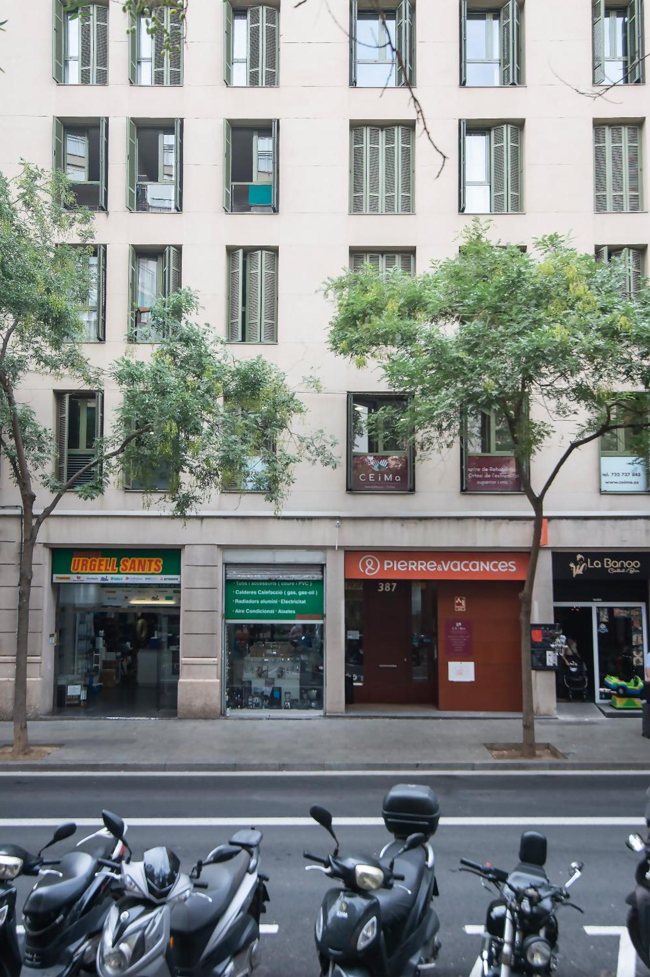 Pierre & Vacances Barcelona Sants Eksteriør bilde